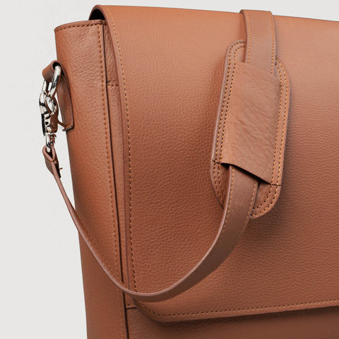 The Carismatico Brown Leather Messenger Bag