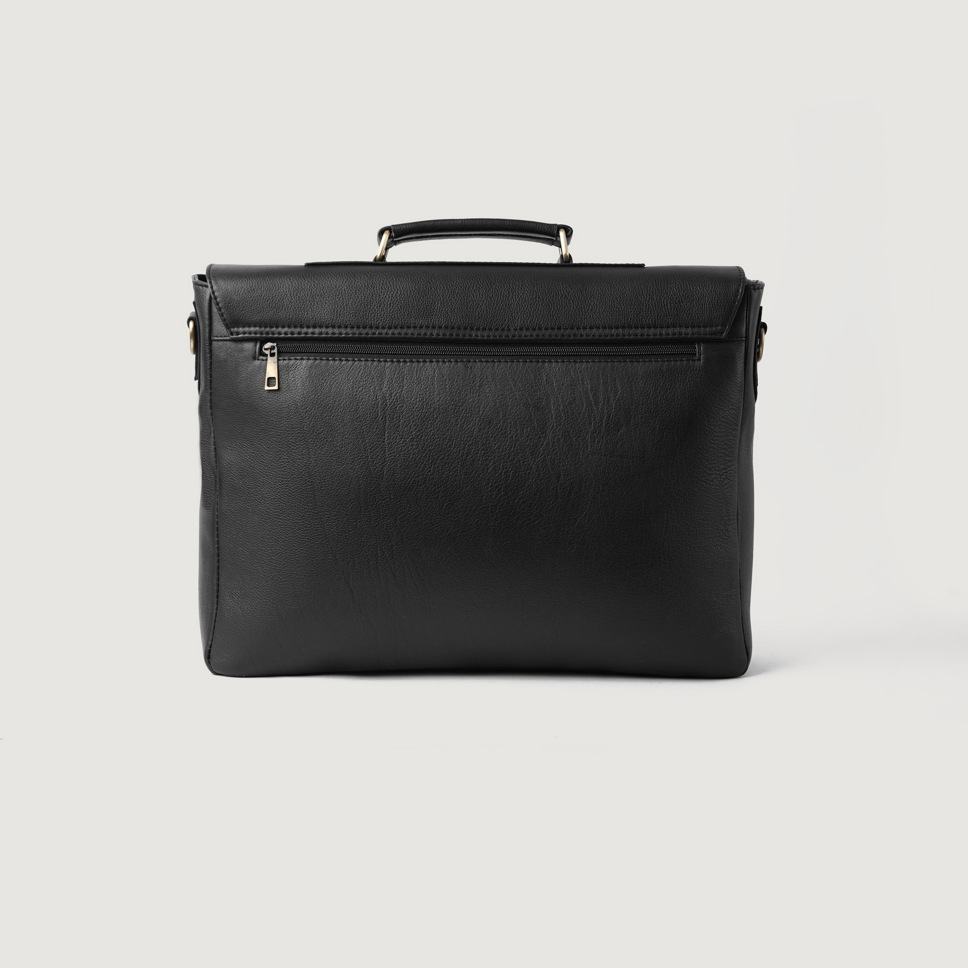 The Cristoph Black Leather Messenger Bag