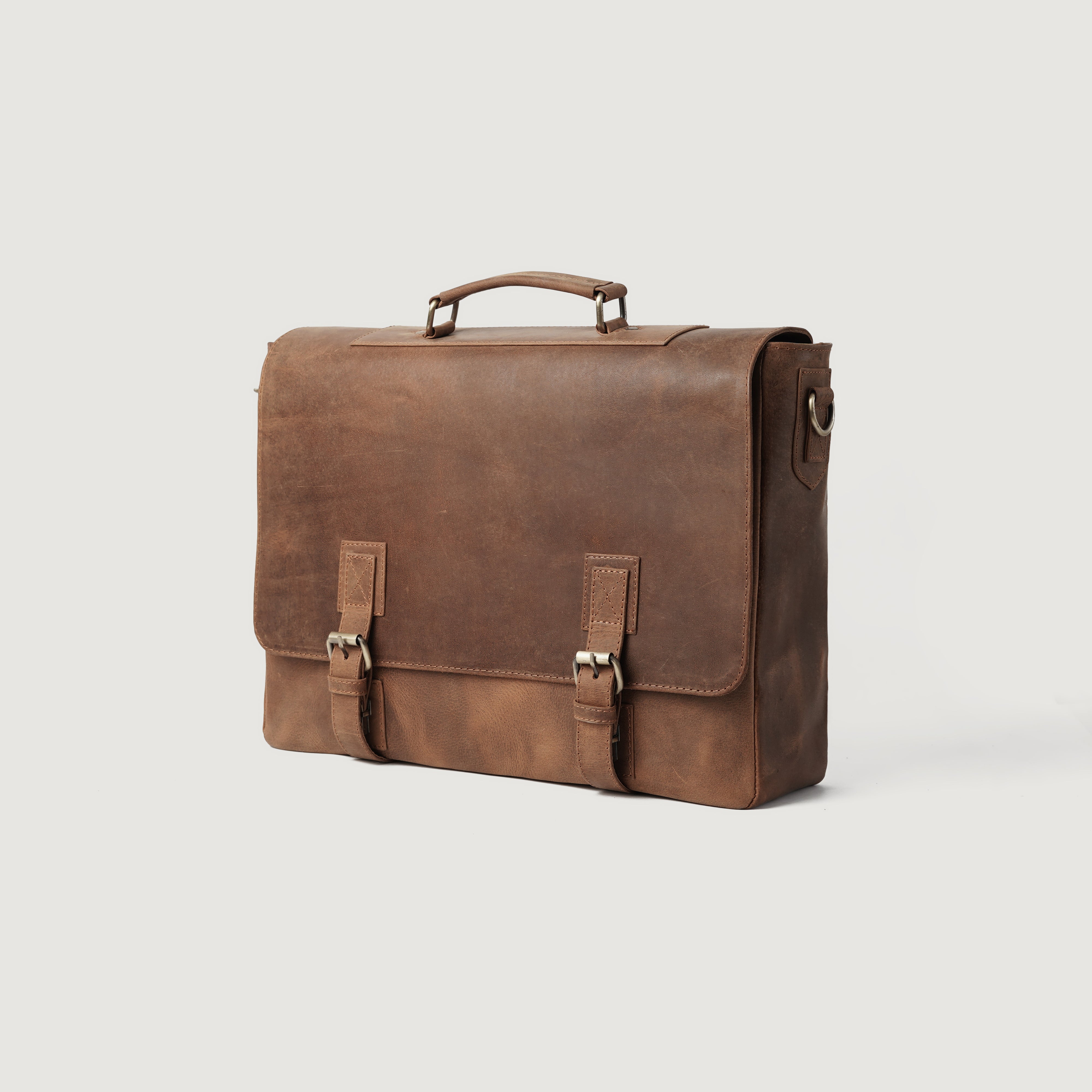 The Cristoph Vintage Tan Leather Messenger Bag